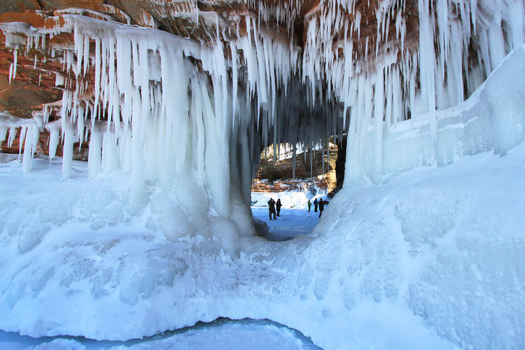 Apostle+Islands+National+Lakeshore+Ice+Caves