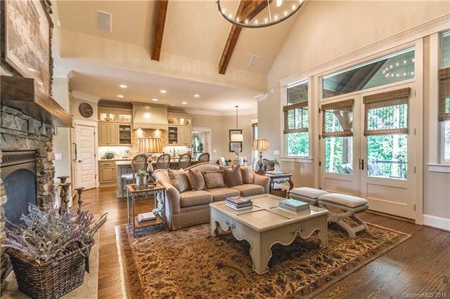 open floor plan layouts